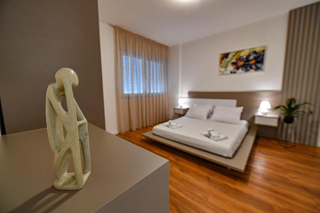 שקודר New Central Apartment מראה חיצוני תמונה